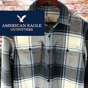 🦅 American Eagle Flannel Plaid Button Down Shirt